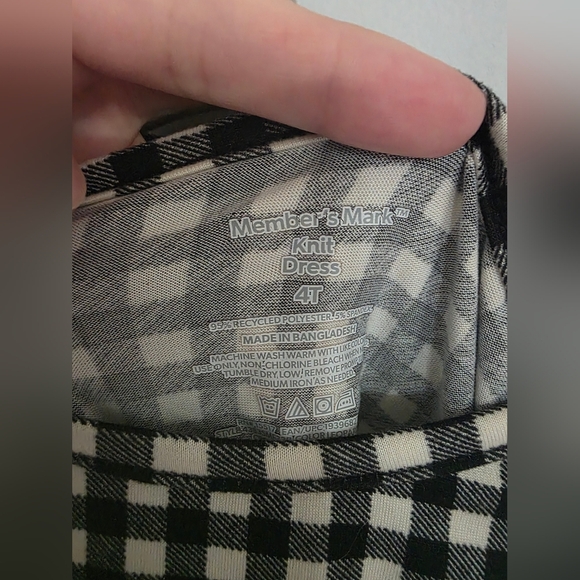 Makers Mark Knit Dress - Picture 2 of 3